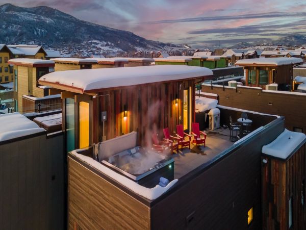 Beautiful Two Side-by-Side Private Homes with Mountain Views