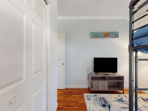 Sarasota Vacation Home Three Bedroom