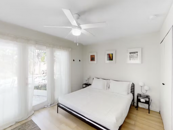 Stylish North Sarasota Private Home with Pool & Fenced Yard
