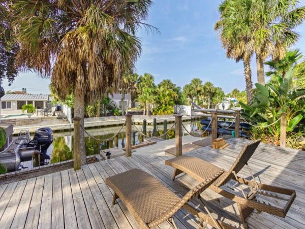 Sarasota Vacation Home Three Bedroom
