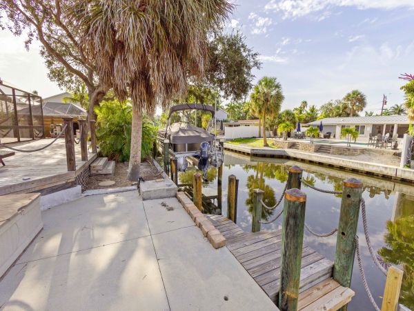 Sarasota Vacation Home Three Bedroom