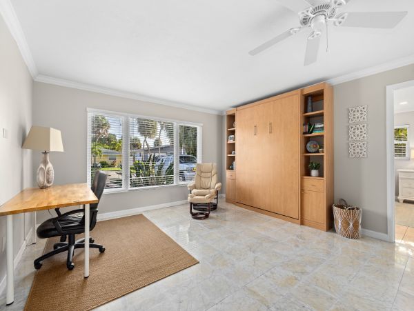 Sarasota Vacation Home Three Bedroom