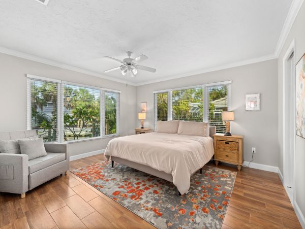 Sarasota Vacation Home Three Bedroom