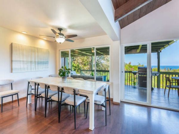 Oceanfront Oasis in Princeville - 6-Bedroom Home with Private Pool and Stunning Views