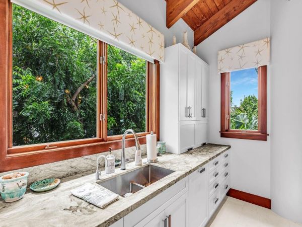 Islamorada Three Bedroom Vacation Rental with Captivating Views