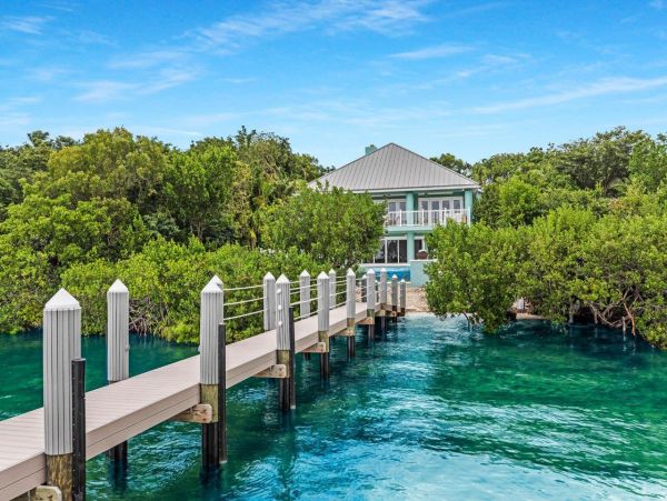 Islamorada Three Bedroom Vacation Rental with Captivating Views