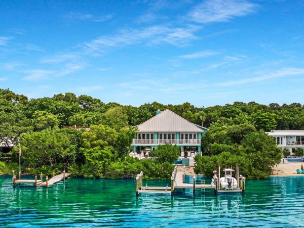 Islamorada Three Bedroom Vacation Rental with Captivating Views