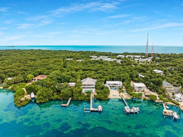 Islamorada Three Bedroom Vacation Rental with Captivating Views