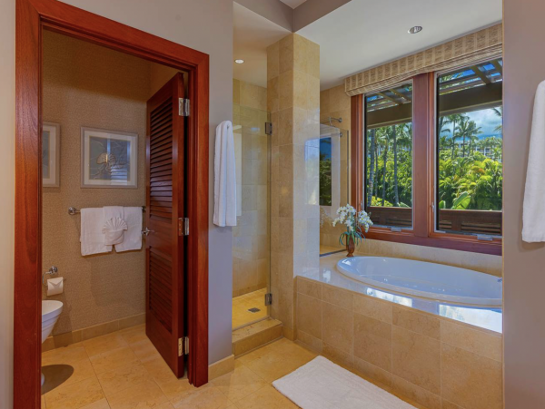 Wailea Beach Luxury Vacation Villa Three Bedrooms
