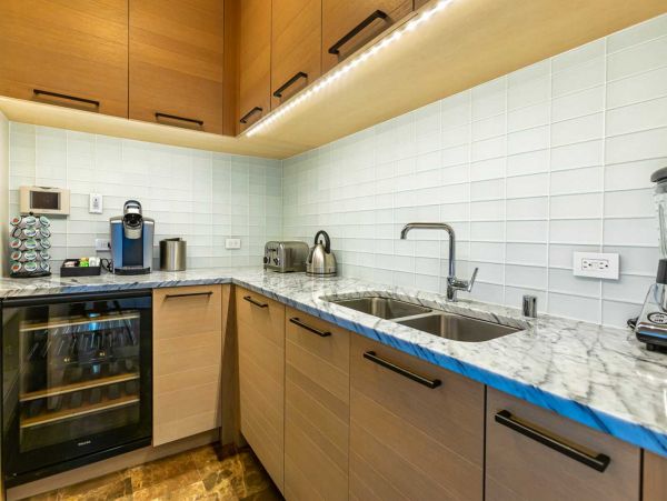 Stunning Three Bedroom Vacation Rental in Wailea Sleeps 8
