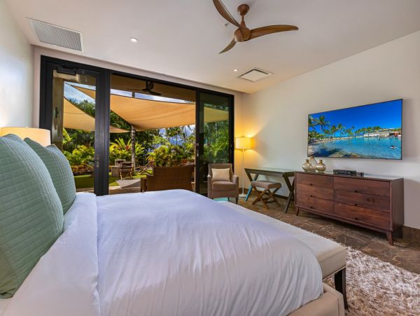 Stunning Three Bedroom Vacation Rental in Wailea Sleeps 8