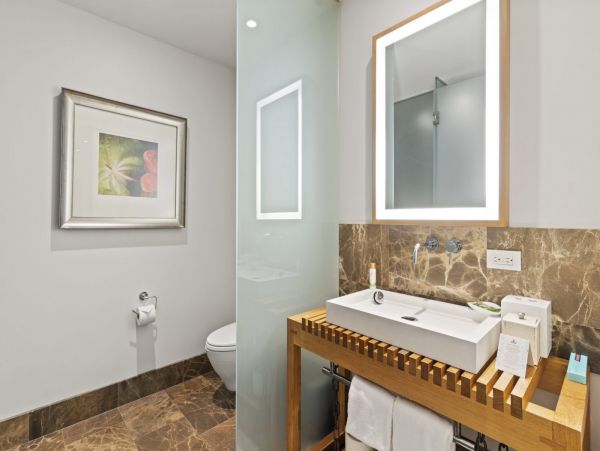 Stunning Three Bedroom Vacation Rental in Wailea Sleeps 8