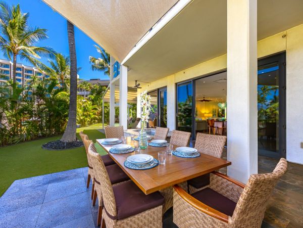 Stunning Three Bedroom Vacation Rental in Wailea Sleeps 8