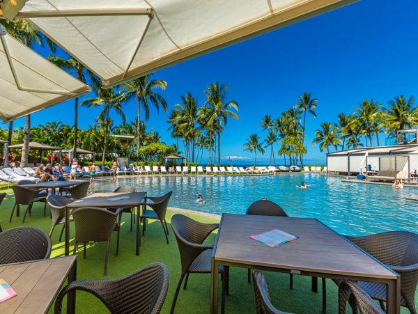Stunning Three Bedroom Vacation Rental in Wailea Sleeps 8