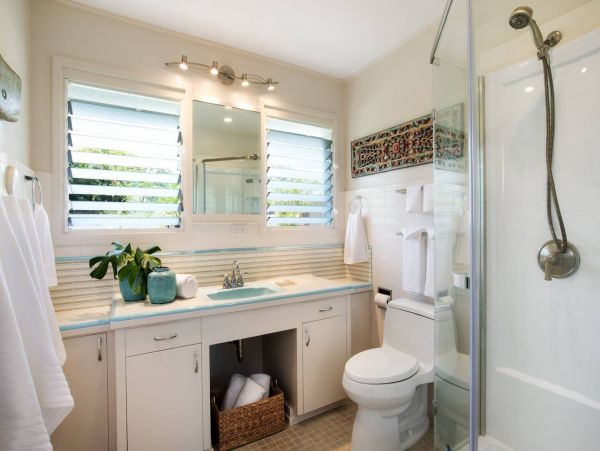 Oceanfront Four Bedroom Vacation Rental in Honolulu