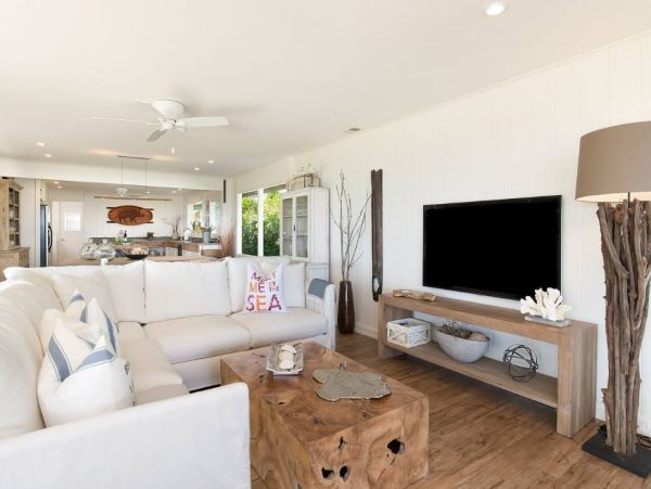 Oceanfront Four Bedroom Vacation Rental in Honolulu