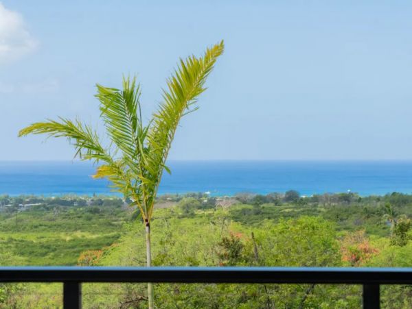 Ocean Views Waianae Vacation Luxury Pool Home