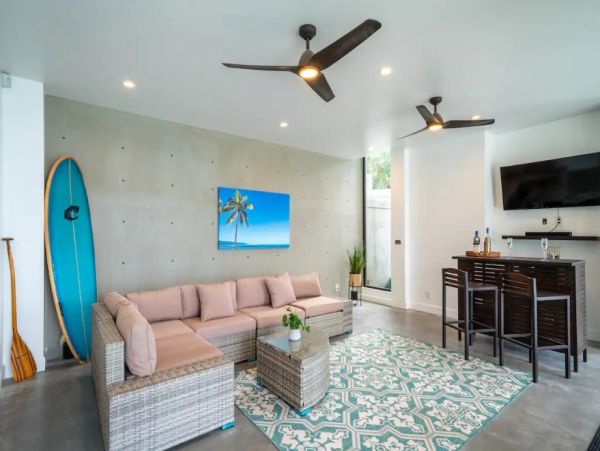Ocean Views Waianae Vacation Luxury Pool Home