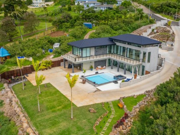 Ocean Views Waianae Vacation Luxury Pool Home