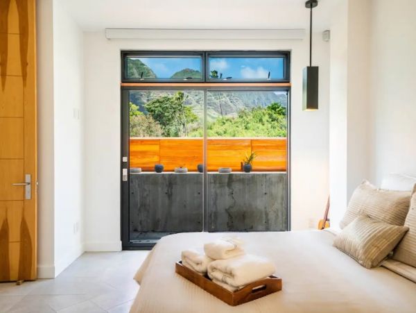 Ocean Views Waianae Vacation Luxury Pool Home