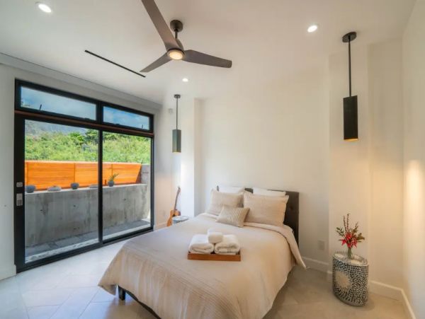 Ocean Views Waianae Vacation Luxury Pool Home