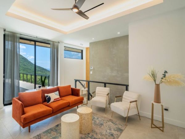 Ocean Views Waianae Vacation Luxury Pool Home