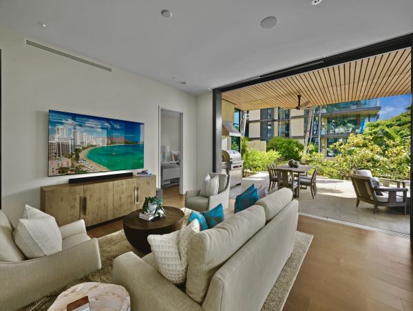 Three Bedroom Luxury Vacation Rental in Honolulu