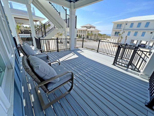 Pensacola Beach Vacation Home Six Bedroom Walk to Beach
