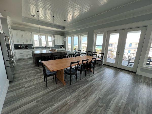 Pensacola Beach Vacation Home Six Bedroom Walk to Beach