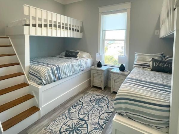 Pensacola Beach Vacation Home Six Bedroom Walk to Beach