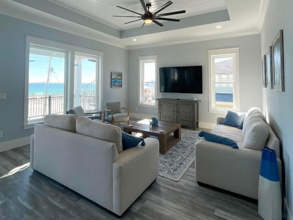 Pensacola Beach Vacation Home Six Bedroom Walk to Beach