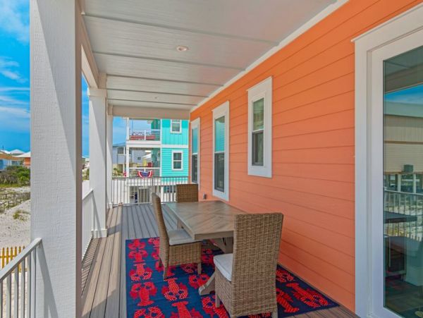 Navarre Beach Vacation Home Walk to Beach Five Bedroom