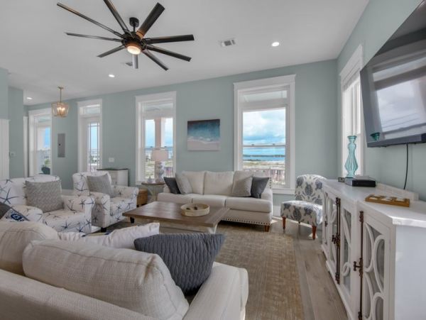 Navarre Beach Vacation Home Walk to Beach Five Bedroom