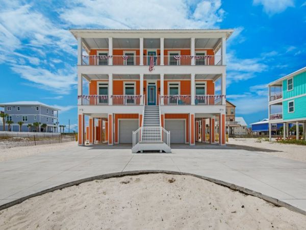 Navarre Beach Vacation Home Walk to Beach Five Bedroom