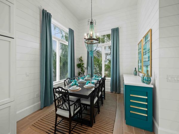 Holmes Beach Vacation Home Five Bedroom Walk to Beach