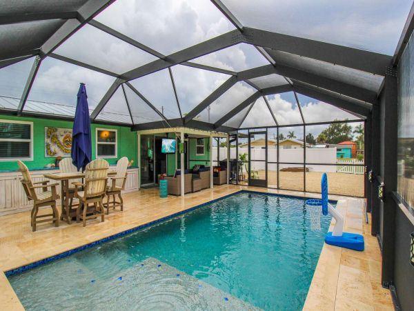 Two Bedroom Canal Front Vacation Rental in Manasota Key