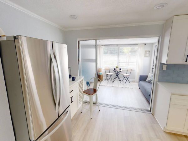 Longboat Key Vacation Condo Two Bedroom Walk to Beach