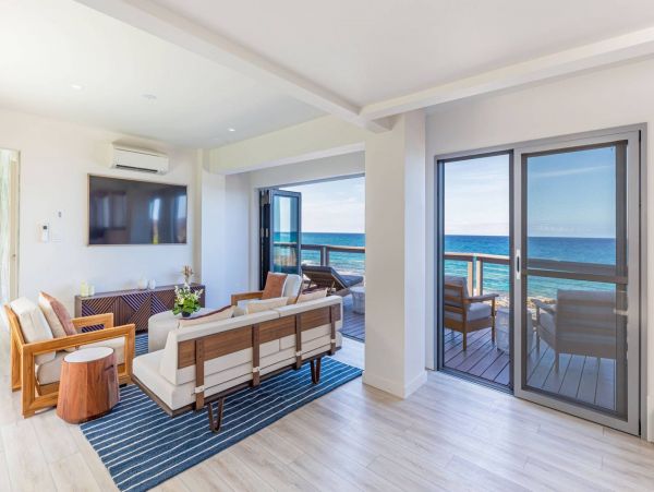 The Ultimate 4 Bedroom Vacation Rental with Pacific Views