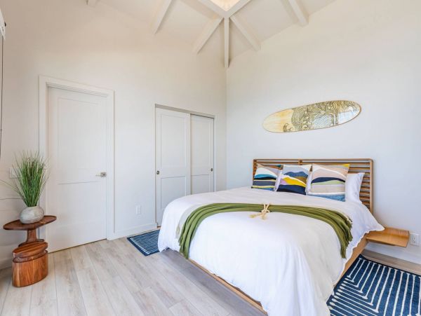 The Ultimate 4 Bedroom Vacation Rental with Pacific Views