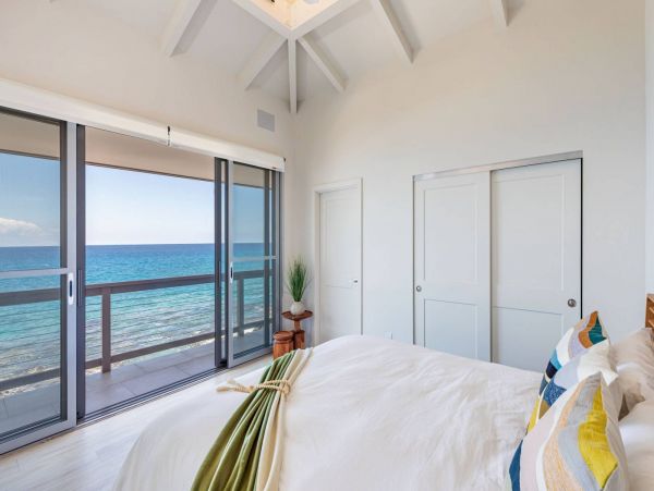 The Ultimate 4 Bedroom Vacation Rental with Pacific Views