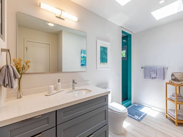 The Ultimate 4 Bedroom Vacation Rental with Pacific Views