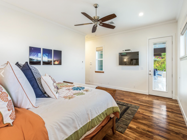 Three Bedroom There plus bathroom Luxury Villa