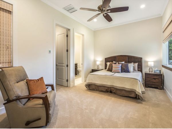Three Bedroom There plus bathroom Luxury Villa