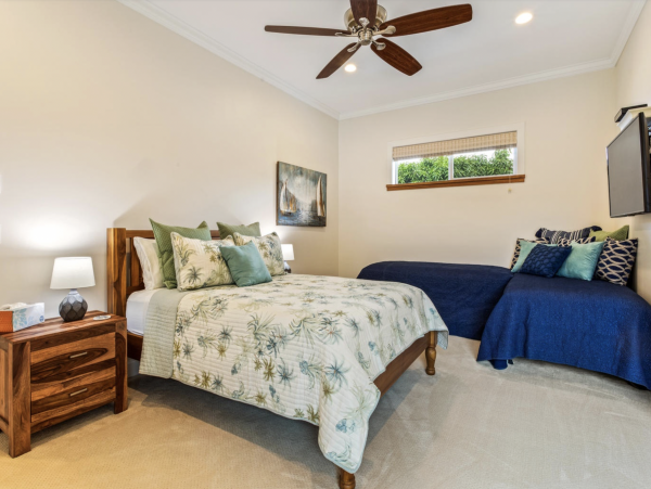 Three Bedroom There plus bathroom Luxury Villa