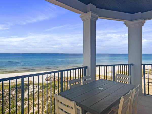 Gulf-front 6 Bedroom Vacation Rental Great Amenities