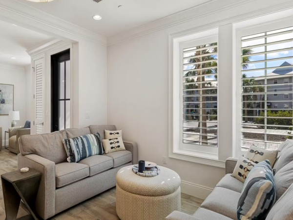 Gulf-front 6 Bedroom Vacation Rental Great Amenities