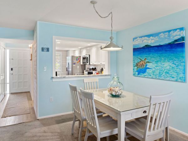 Charming 2 Bedroom Vacation Condo in Sanibel