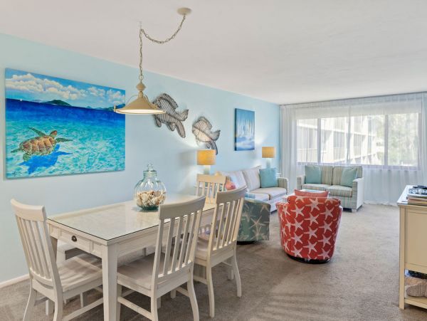 Charming 2 Bedroom Vacation Condo in Sanibel