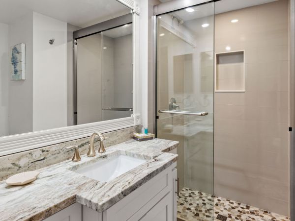 Charming 2 Bedroom Vacation Condo in Sanibel