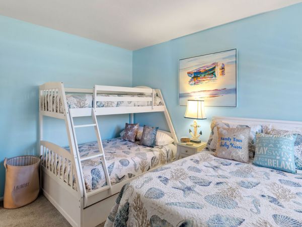 Charming 2 Bedroom Vacation Condo in Sanibel